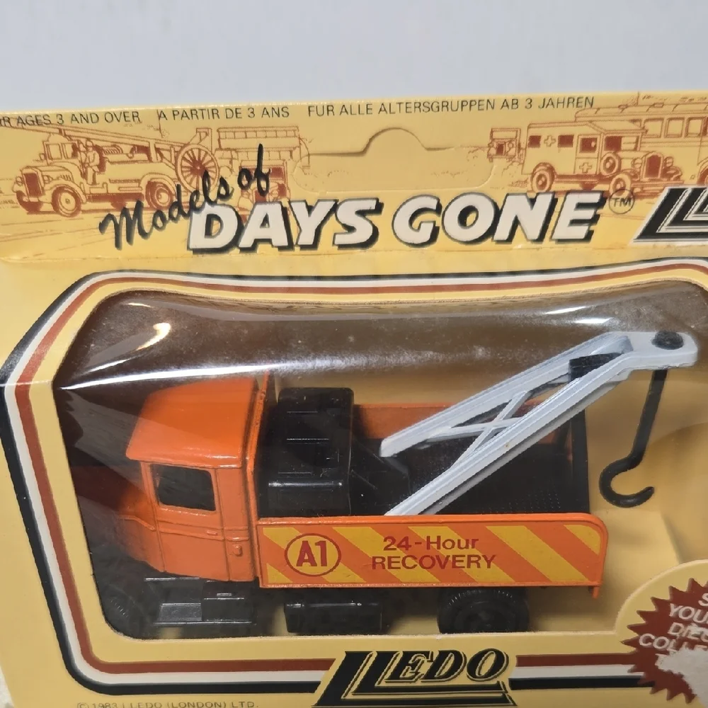 Days Gone Orange Recovery Truck Toy Made In England